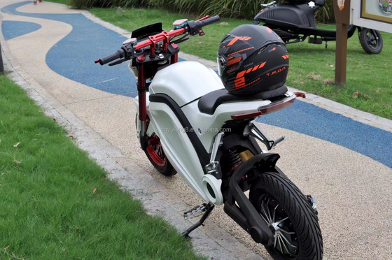 2000W/3000W/5000W モーターパワー 72V 高速レース用電動モーターバイク