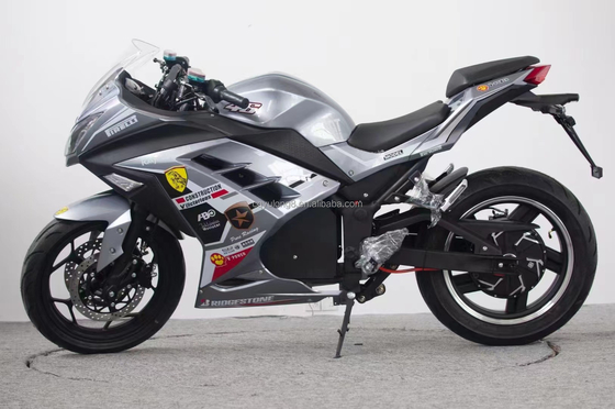 17インチタイヤ 高速3kW 時速80km バッテリー駆動バイク