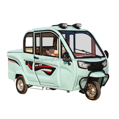 貨物を引くための完全に閉ざされた電気三輪車 60V電圧 30-50km走行距離