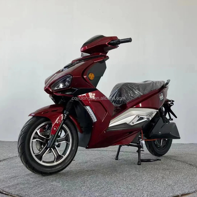 強力な 1500W/2000W モーター 電気モーターサイクル 双ディスクブレーキと12インチタイヤ
