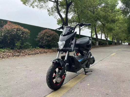 ブラシレスモーターと鋼筋フレームの最高販売800W電気バイクスクーター