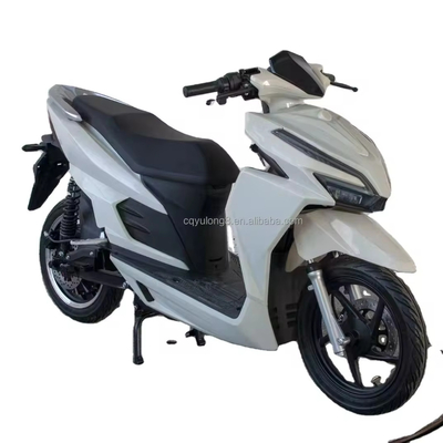 17インチタイヤと3000W 72V 30ah リチウム電池の電気モペッドモビリティスクーター